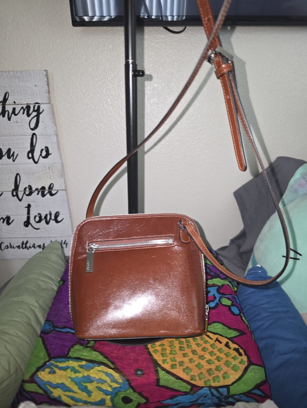 HOBO Classic Women’s Crossbody Bag - Brown - Picture 3 of 9